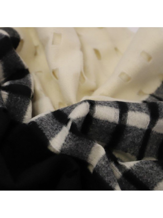 Bufanda Don Algodon Bicolor Perforada Negro