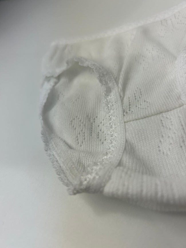 Braguita Niña Calada