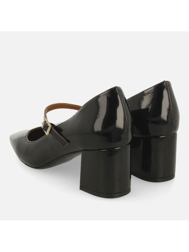 Tacon Windham Gioseppo