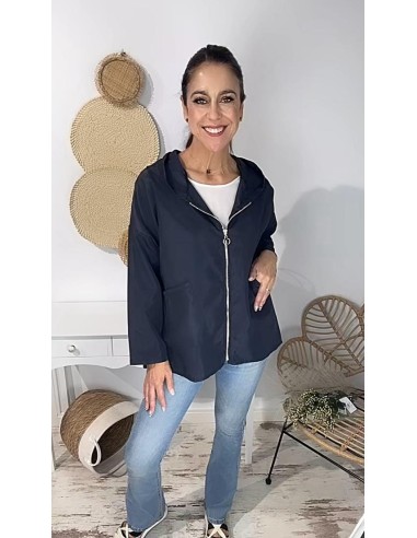 CHAQUETA CORTAVIENTOS NURIA