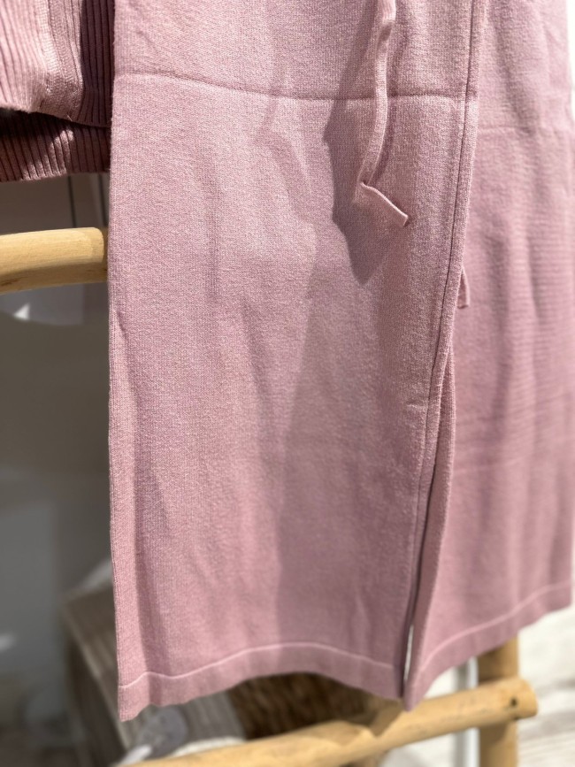 Conjunto Liliana Niña