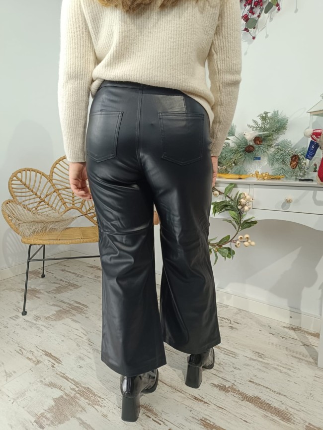 Pantalón napa recto