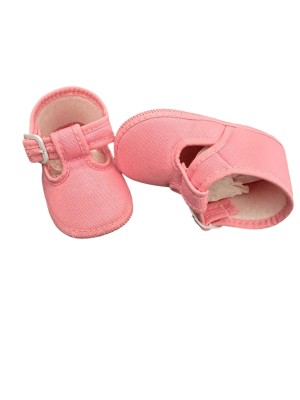 Zapato bebé sin suela