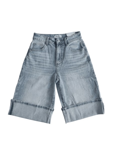 Jeans corto vuelta