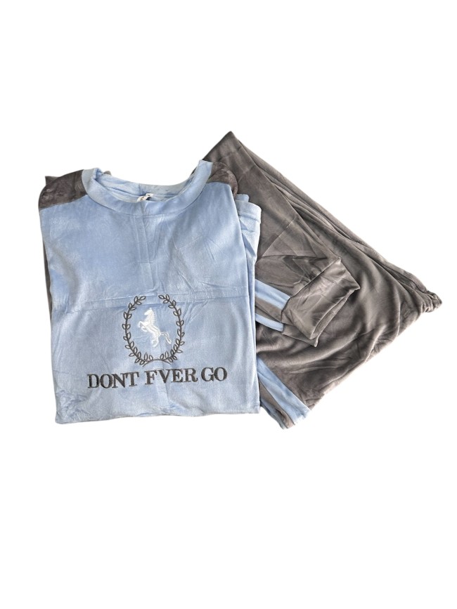 Pijama hombre caballo