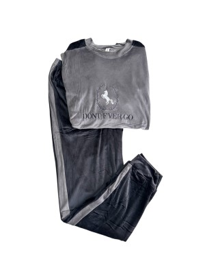 Pijama hombre caballo