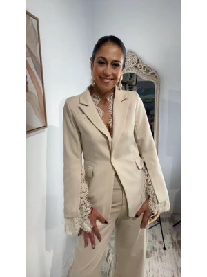 Chaqueta americana con encaje Eva
