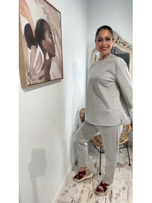 Conjunto deportivo Bianca