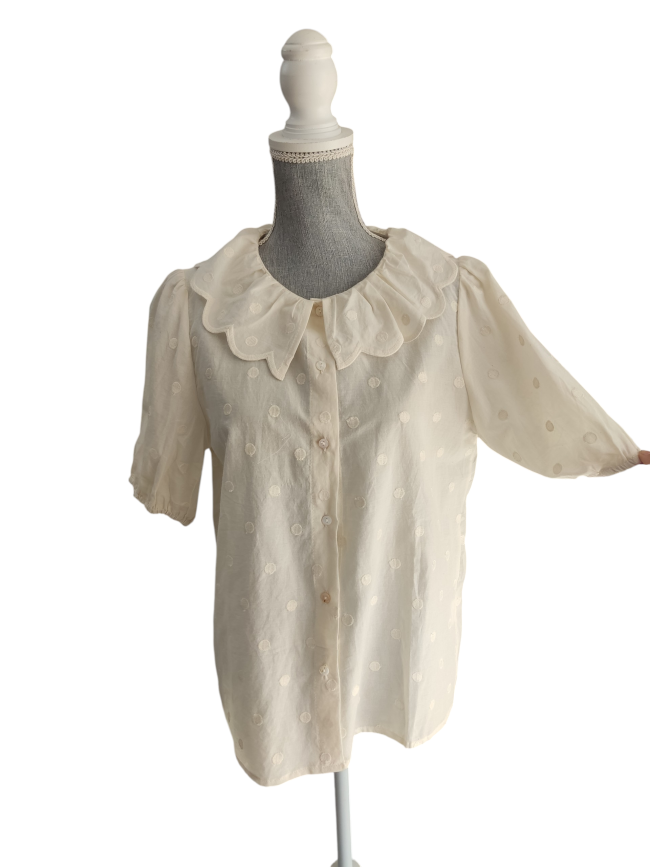 Blusa Venus bordado lunar