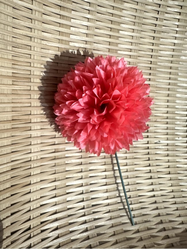 Flor de flamenca crisantemo mediano
