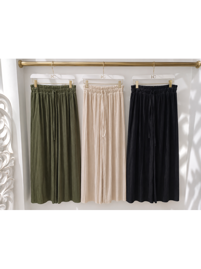 Pantalón plisado engomado