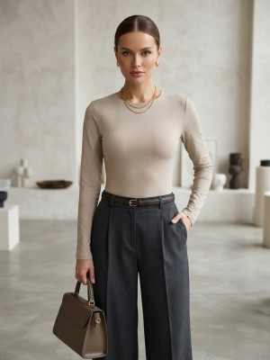 Top Jolie