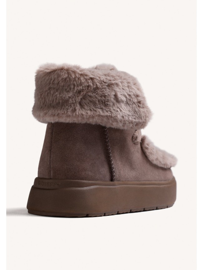 Botas australianas Gioseppo