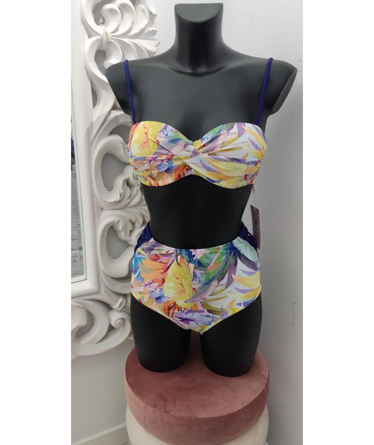 BIKINI FLORAL BRAGA ALTA LATERA-ABIERTO