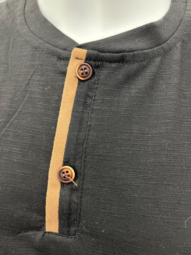 Camiseta Caballero Botones