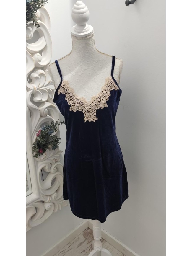 Conjunto Camison Y Bata Terciopelo